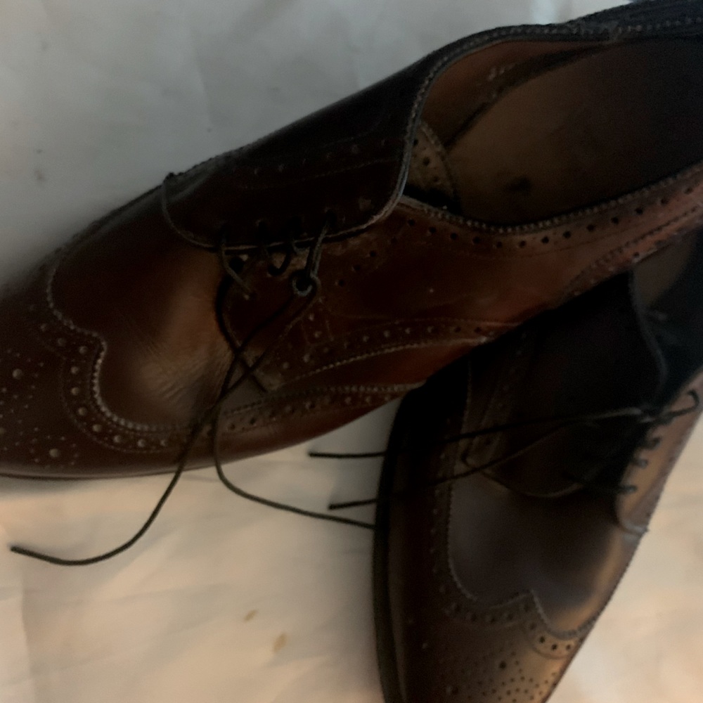 Allen Edmonds Sienna Oxfords size 12